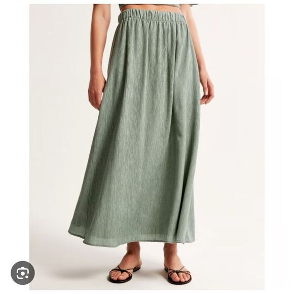 Abercrombie and fitch flowy midi skirt size small - Picture 2 of 5